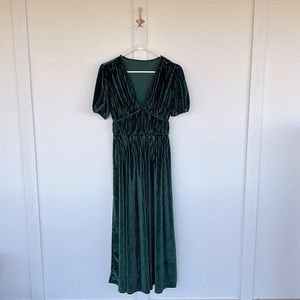 Dresses | Green Velvet Midi Puff Sleeve Dress From Amazon | Poshmark